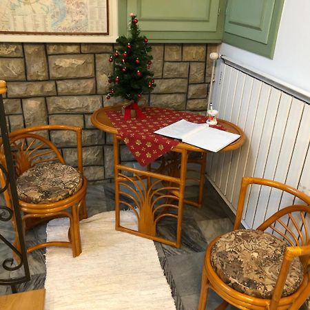 ジュール Muskatli Panzio Bed & Breakfast エクステリア 写真