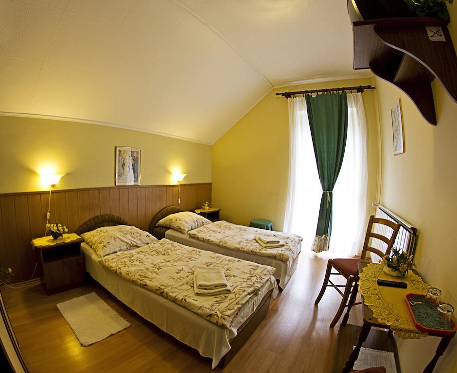 ジュール Muskatli Panzio Bed & Breakfast 部屋 写真