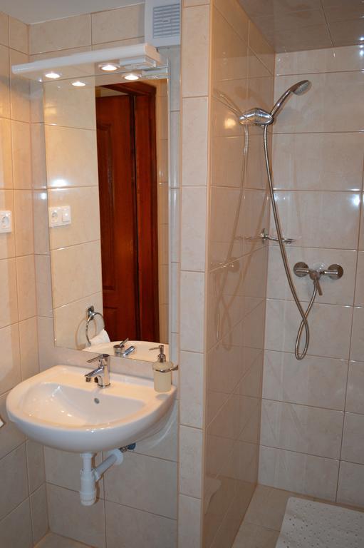 ジュール Muskatli Panzio Bed & Breakfast 部屋 写真